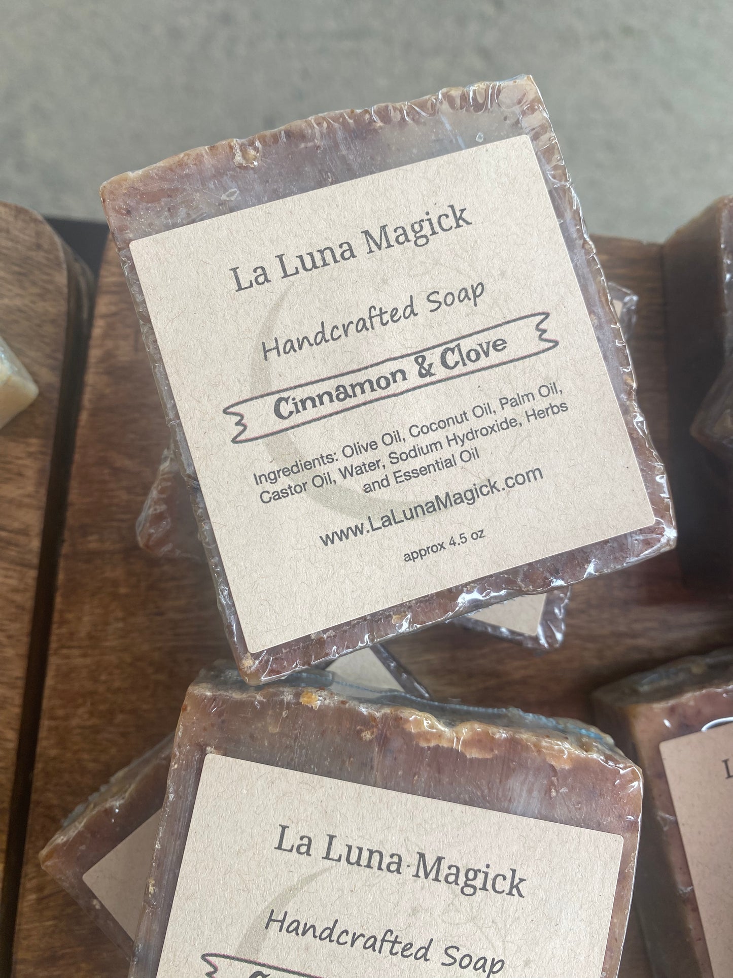 Natural Soap Bar -Cinnamon & Clove